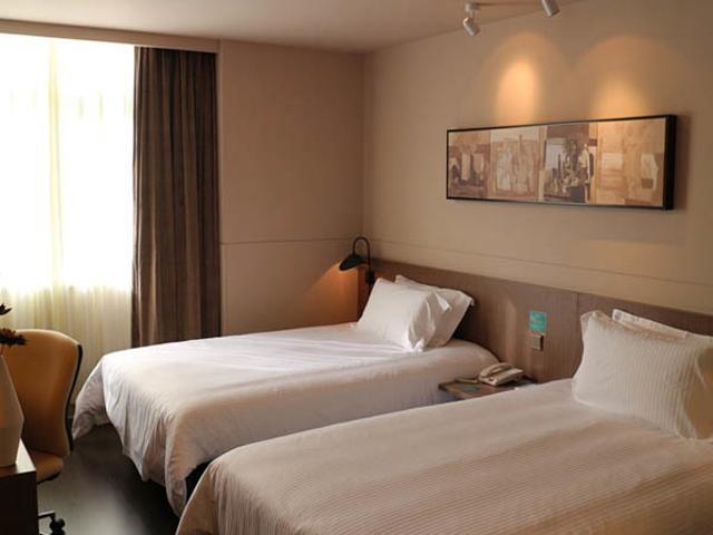 Jinjiang Inn Select Xining West Wusi Road New Hualian Square Exterior foto